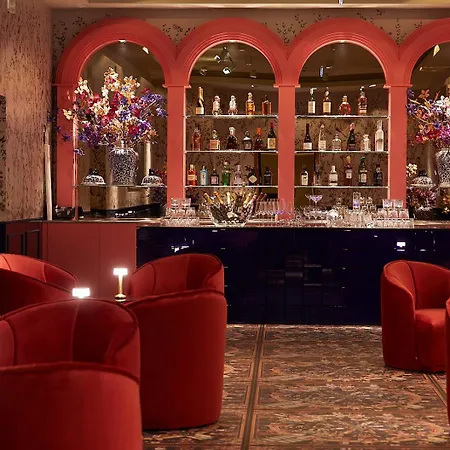 Steigenberger Icon Parkhotel Hotell 5*