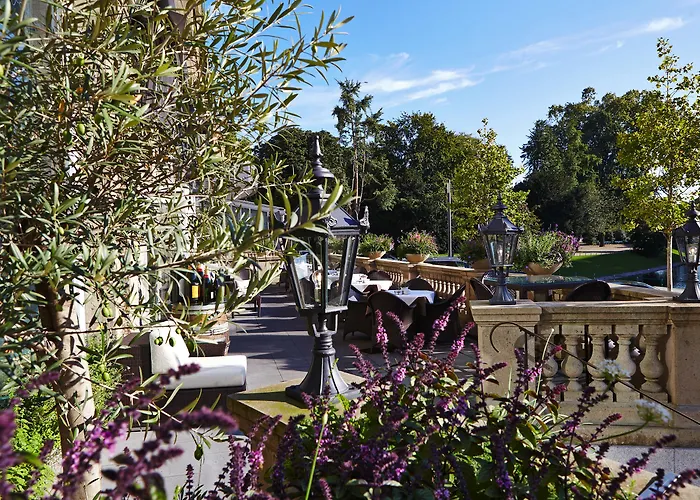 Steigenberger Icon Parkhotel Hotel 5*