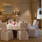 Steigenberger Icon Parkhotel فندق