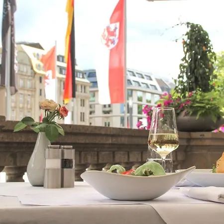 Steigenberger Icon Parkhotel 5* Дюссельдорф