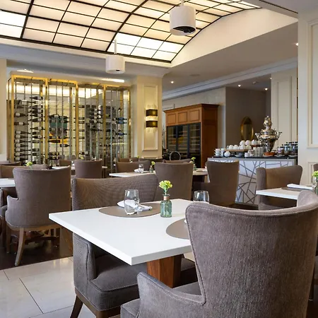 Hotel Steigenberger Icon Parkhotel 5*