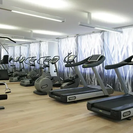 فندق Steigenberger Icon Parkhotel 5*