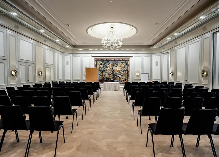 Steigenberger Icon Parkhotel Hotel 5*